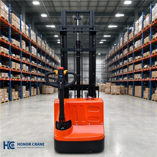 Depo İçin Kompakt Forklift İstifleyici